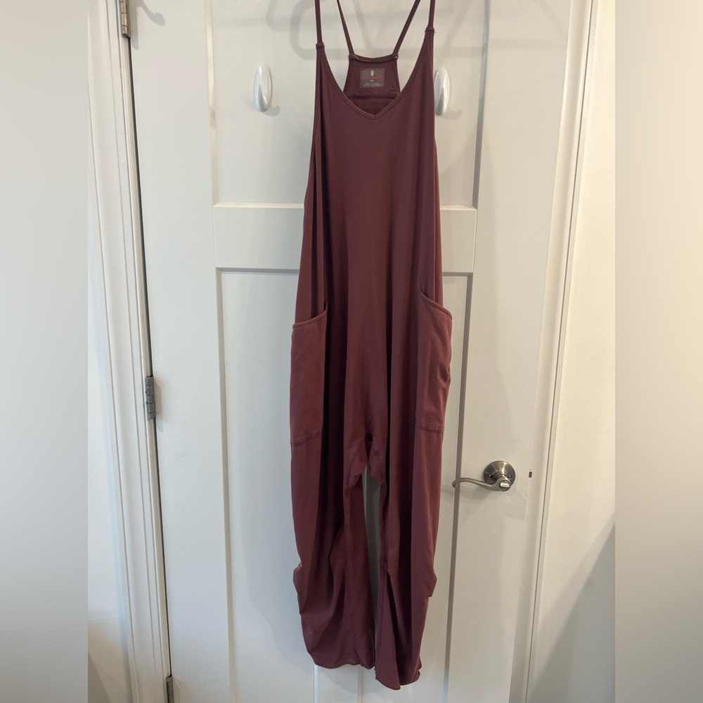 New Free People FP Movement Hot Shot Onesie Pomegranate Small Jumpsuit Romper - Picture 3 of 4